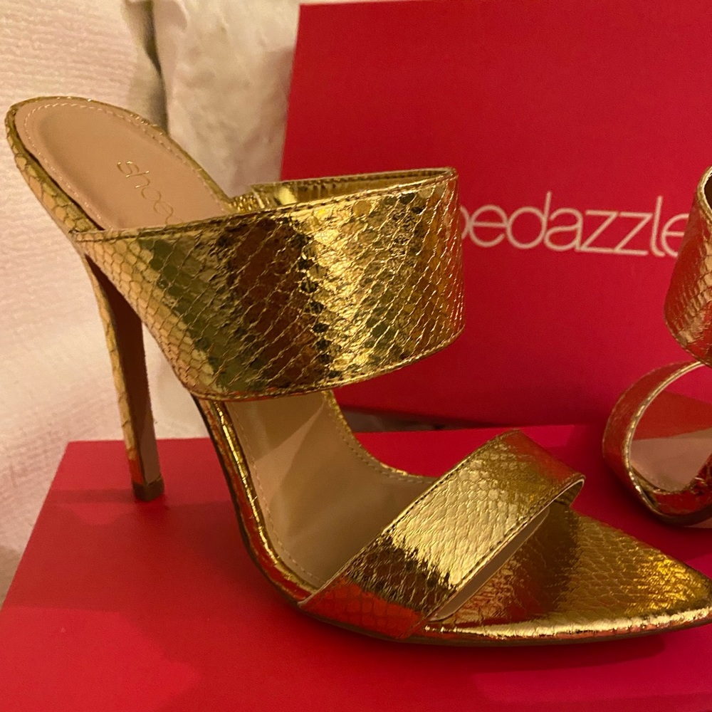 Dress Sandals/ gold snake heels (new)